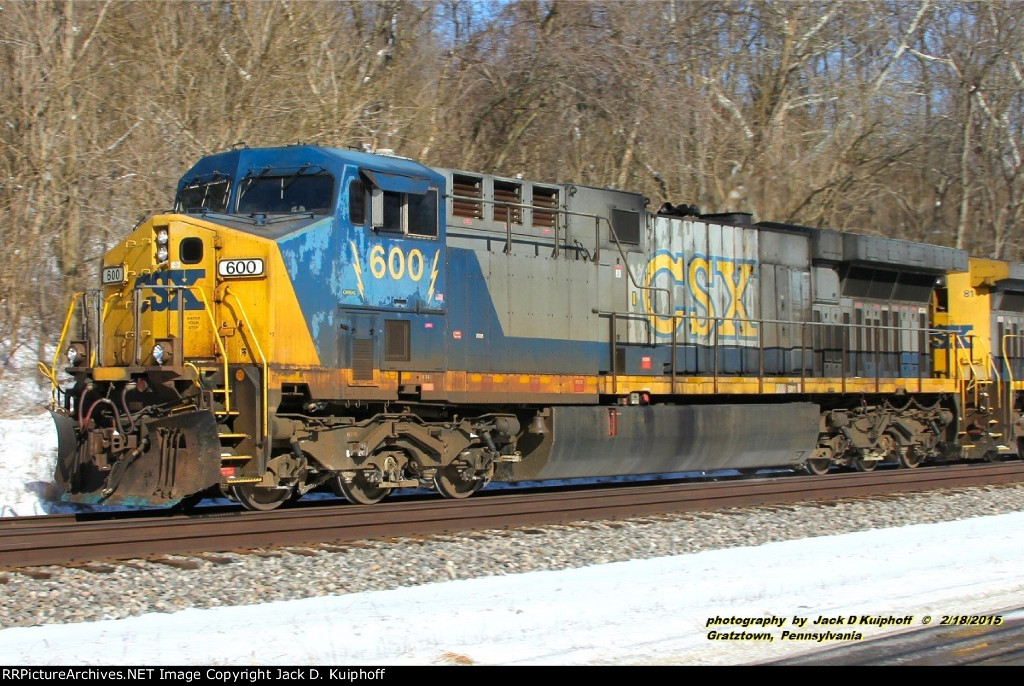 CSX 600, CW60AC, at Gratzown, Pennsylvania. February 18, 2015. 